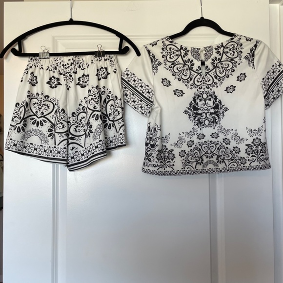 Women’s Black & White Matching Shorts and Top Coord Set - Picture 2 of 5